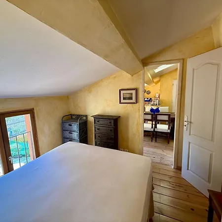 A035 Bel Atypique Suquet Apartment *
